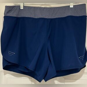 Avis Women’s Activity Shorts